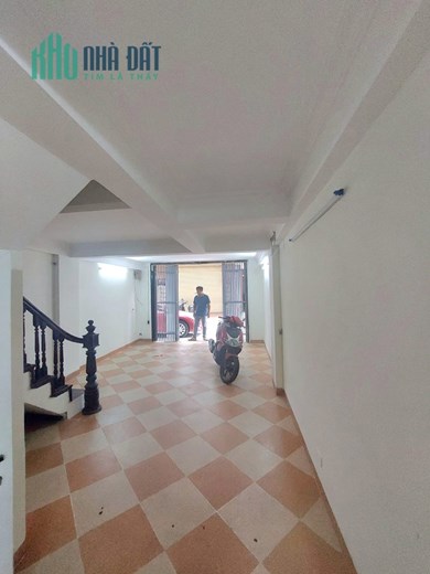 NGUYỄN CHÍ THANH -PHÂN LÔ - OTO TRÁNH - VỈ HÈ - DT GẦN 50M ,MT 4M - GIÁ NHỈNH 10 TỶ