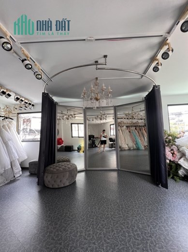 BÁN NHÀ PHÚ NHUẬN MẶT TIỀN 68M2 VIP KINH DOANH NGANG 7M NGUYỄN TRỌNG TUYỂN 9.9 TỶ.
