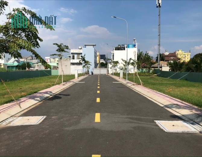 Bán Đất Sỏ Đỏ Công Chứng Ngay,TT Bình Chánh,dân Cư Đông,full Tiện Ích,xd Tự Do,lh 0907753508