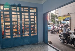 Chia sẻ mặt bằng kinh doanh buổi sáng mặt tiền Dương Bá Trạc Quận 8, gần cầu Nguyễn Văn Cừ.