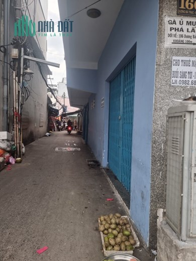 Chia sẻ mặt bằng kinh doanh buổi sáng mặt tiền Dương Bá Trạc Quận 8, gần cầu Nguyễn Văn Cừ.