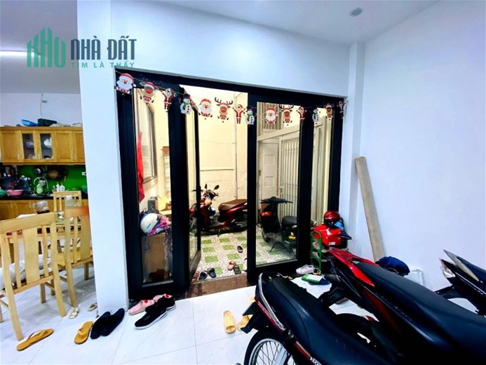Nhà Đẹp-Rẻ-Rộng-50m-5T-4.45 tỷ-Phố QUAN NHÂN-TT THANH XUÂN