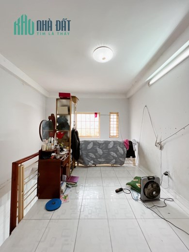 NHÀ CHÍNH CHỦ BẾN VÂN ĐỒN, Q.4, HẼM 3M, 31M2, 5 TẦNG, 4.5 TỶ.