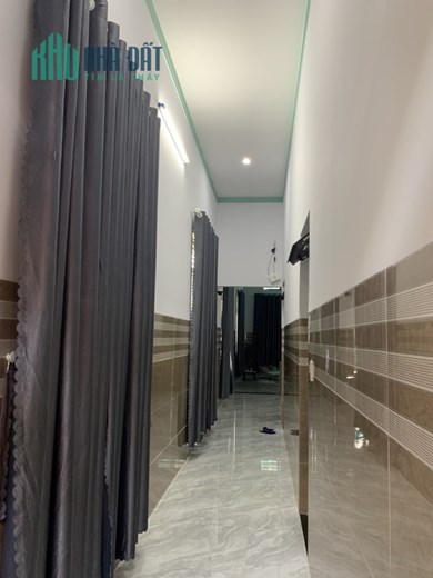 CHÍNH CHỦ BÁN NHÀ MỚI 100% HẺM RỘNG 6M TRUNG TÂM PHƯỜNG YÊN THẾ, PLEIKU, GIA LAI