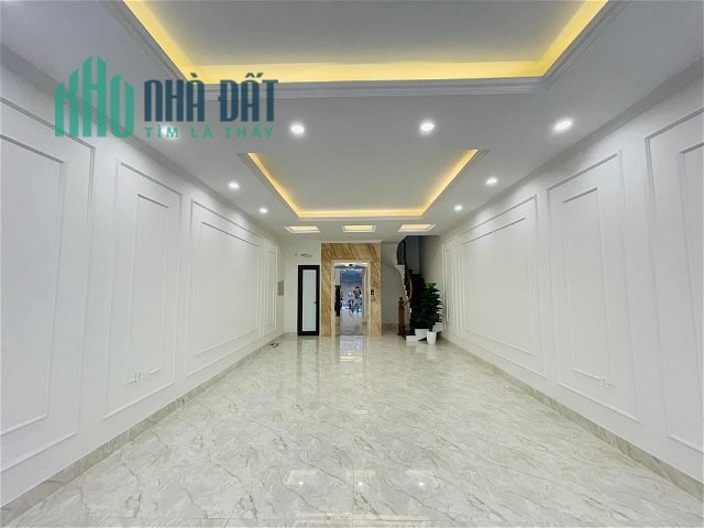 BÁN NHÀ VỊ TRÍ ĐẮC ĐỊA, MT TO, THANG MÁY, VỈA HÈ, Ô TÔ TRÁNH,KINH DOANH ĐỈNH QUẬN CẦU GIẤY