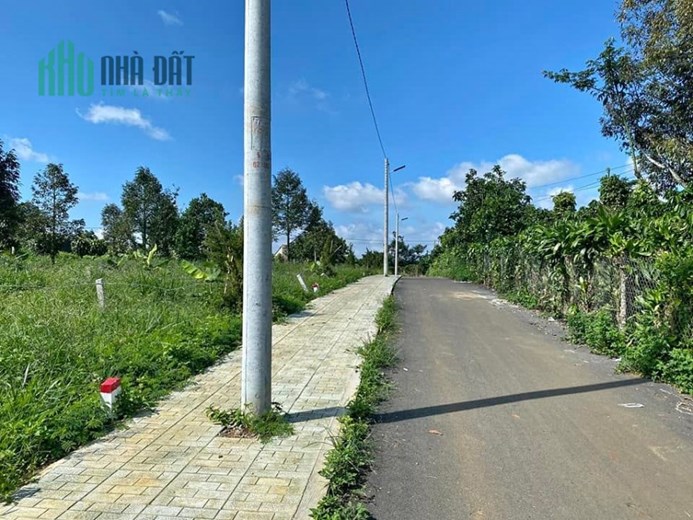 BÁN GẤP 3 LÔ 390m2 THỔ CƯ, NGAY THỊ XÃ, SÁT QUỐC LỘ. GIÁ ĐẦU TƯ CHỈ 195TR