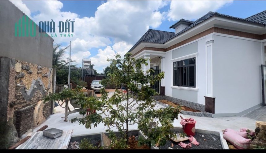 ĐẤT ĐẸP - GIÁ TỐT - Cần Bán Lô Mặt Tiền Tại Phường Long Phước, Phước Long, Bình Phước (Ngã Ba Tằm)
