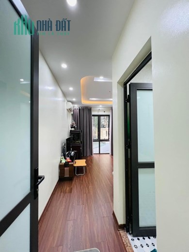 Nhà đẹp còn sót lại phố Khâm Thiên, căn góc 3 thoáng, nhà đẹp, 45m, nhỉnh 3 tỷ