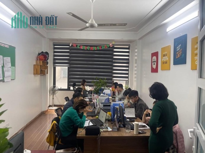 Bán nhà phân lô VIP tại Thanh Xuân, Gara, chỉ 6 tỷ 2