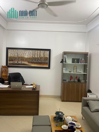 Bán nhà phân lô VIP tại Thanh Xuân, Gara, chỉ 6 tỷ 2