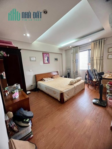 Bán nhà phân lô VIP tại Thanh Xuân, Gara, chỉ 6 tỷ 2