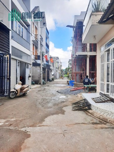 Bán Nhà mới 3 Tầng Khu phân lô Tô Ngọc Vân, Thủ Đức, 51m2, hoàn công, rẽ khu Vực