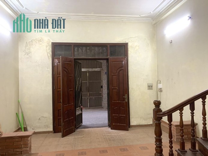 Bán nhà Thái Hà 35m2 4 tầng, mt 6m, ngõ rộng, 3 gác tránh xe máy, 2 thoáng, 4.5 tỷ