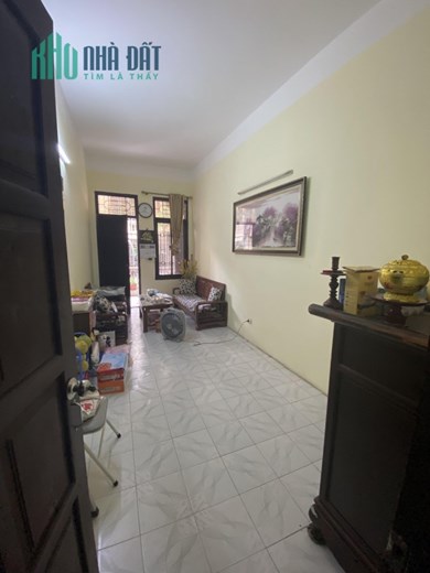 Bán nhà phân lô quân đội Nguyễn Viết Xuân, Thanh Xuân 70m, 9 tỷ hơn