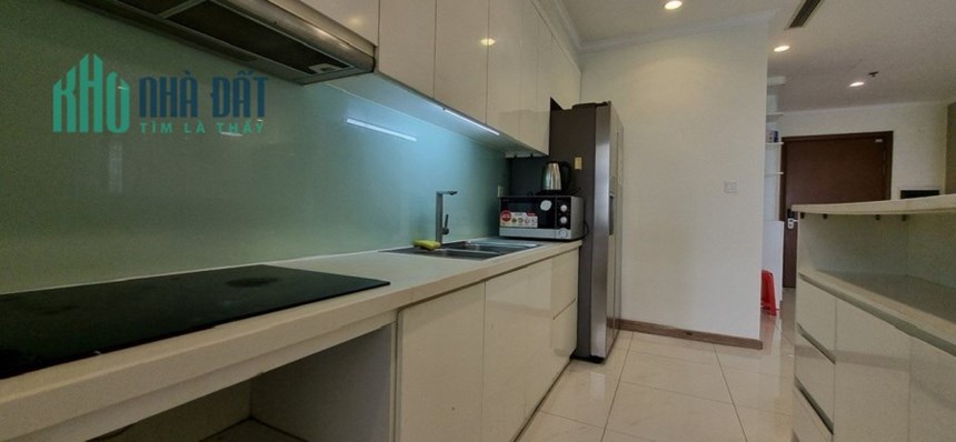 Bán CHCC Vinhomes Central Park Bình Thạnh, 81m2 tặng nội thất 1.32 tỷ. Lh:0817918117