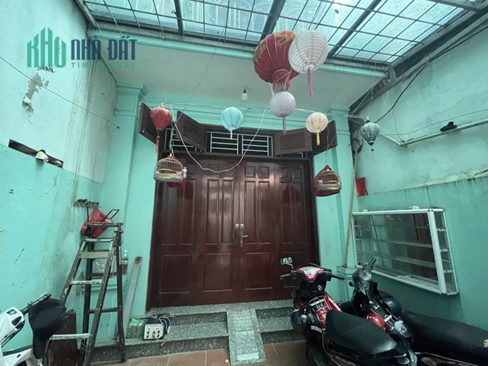 Bán nhà Ngõ 64 Vũ Trọng Phụng, gần ô tô, ngõ thông, sổ đỏ đẹp, 71m, 4tầng, nhỉnh 6 tỷ