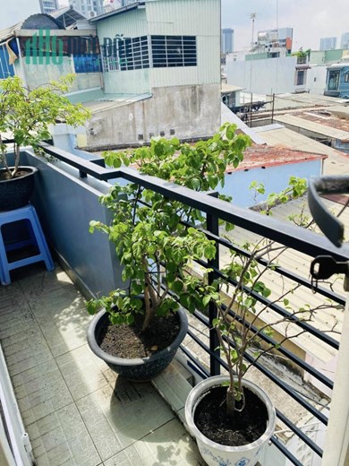 GIÁP QUẬN 1 - HXH NGUYỄN VĂN CỪ - VỊ TRÍ ĐỈNH - KHU HIẾM NHÀ BÁN - GẦN MẶT TIỀN - 4 TẦNG BTCT - CHỈ