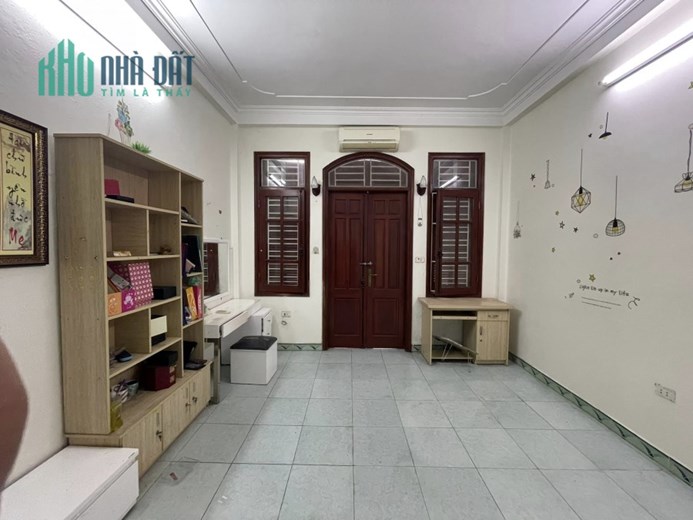 Bán nhà Ngõ 64 Vũ Trọng Phụng, gần ô tô, ngõ thông, sổ đỏ đẹp, 71m, 4tầng, nhỉnh 6 tỷ