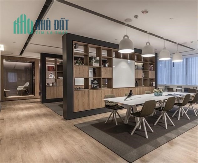 Cần bán phố Tân Mai diện tích 180m2, mặt tiền 7m, 8 tầng thang máy 3 mặt thoáng ô tô kinh doanh 33