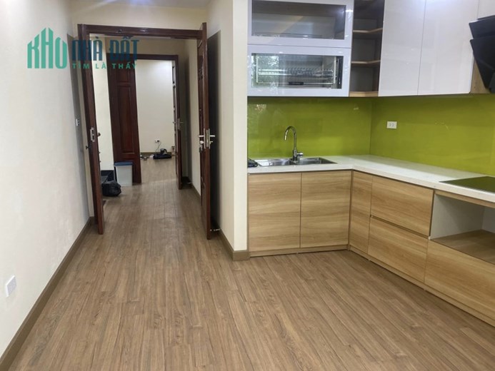 BÁN NHÀ MẶT PHỐ ĐƯỜNG LA THÀNH ĐỐNG ĐA HN. NHÀ MỚI, MẶT TIỀN 6.2M. GIÁ 19.5 TỶ