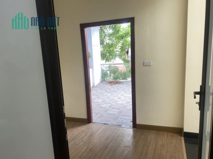 BÁN NHÀ MẶT PHỐ ĐƯỜNG LA THÀNH ĐỐNG ĐA HN. NHÀ MỚI, MẶT TIỀN 6.2M. GIÁ 19.5 TỶ