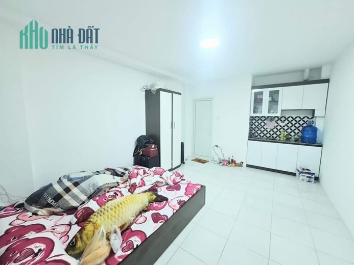 Bán nhà 61m2 Mặt phố Yên Hoa, View Hồ Tây Gara Ô tô Thang máy XỊN Kinh doanh siêu đỉnh 22.2 Tỷ