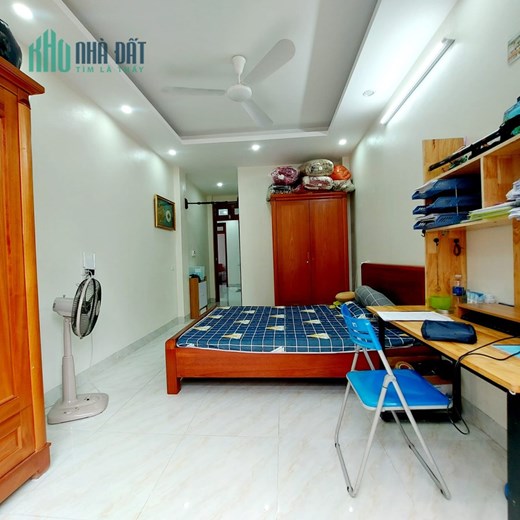 Bán nhà 63m2 Mặt phố Yên Hoa, View Hồ Tây Gara Ô tô Thang máy Nhập Kinh doanh Sầm uất 22.1 Tỷ