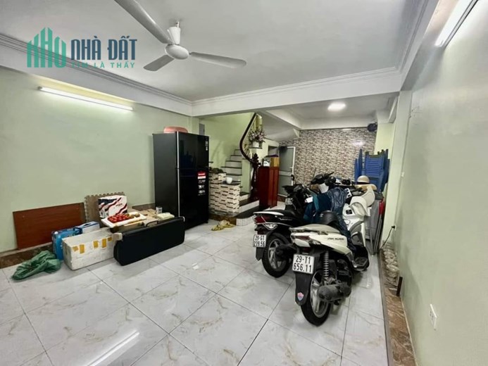 Bán nhà Ngõ 64 Vũ Trọng Phụng, 10m ra mặt phố, kinh doanh văn phòng, 35m, 6t, nhỉnh 4 tỷ