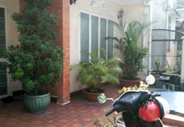 Cho thuê nhà nguyên căn 100m2 2pn hẻm xe hơi có nội thất đường 3 Trường Thọ
