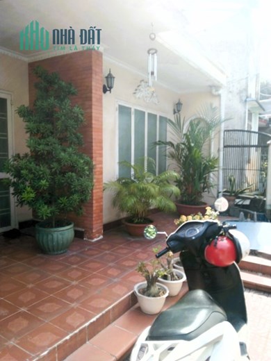 Cho thuê nhà nguyên căn 100m2 2pn hẻm xe hơi có nội thất đường 3 Trường Thọ