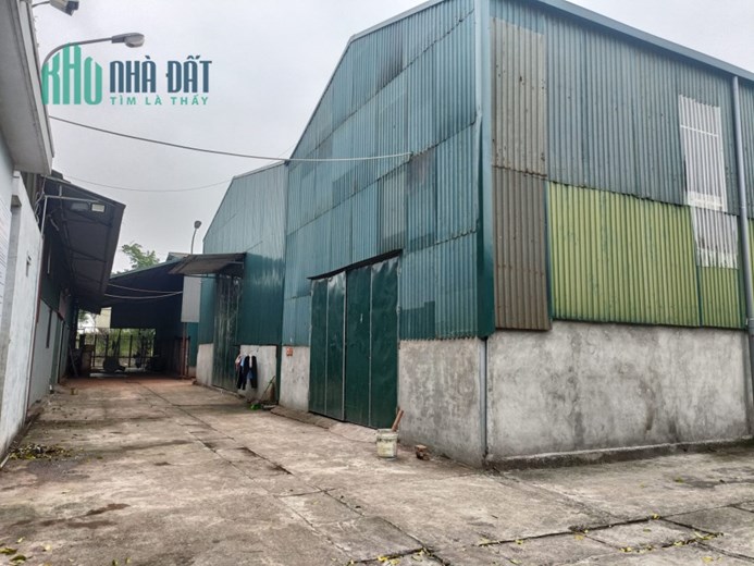 CẦN CHO THUÊ KHO XƯỞNG DUYÊN HÀ - THANH TRÌ 55K/M2, 700M2 GIÁ CHỈ 38.5 TRIỆU/THÁNG.