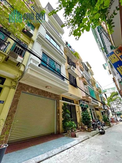 ( CHỦ MÓT BÁN) Nhà Phố Mạc Thái Tổ phân lô ô tô vòng quanh, cách phố 1 nhà, ngõ thông.