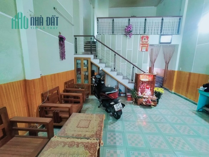 .MT đường 5.5 Hoà Minh đối diện Bến Xe, 84m2 ngang 5, 3.1 tỷ
