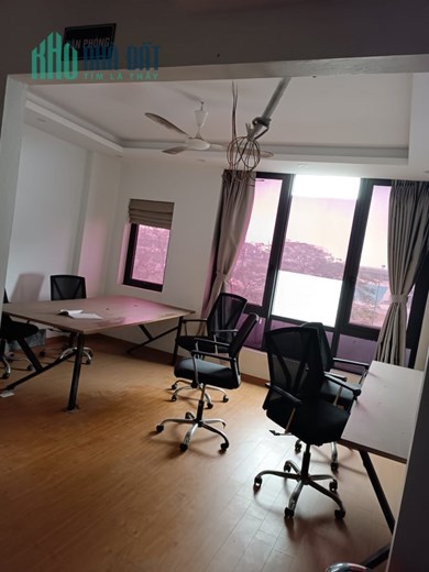 CẦN CHO THUÊ SHOPHOUSE IEC - TỨ HIỆP - THANH TRÌ 60m2 5 tầng 22triệu/1 tháng.