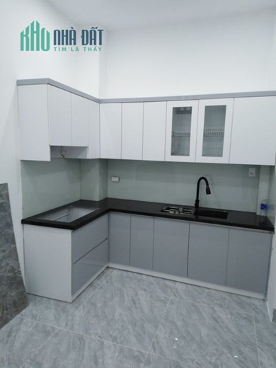 NHÀ MẶT NGÕ TẠI ÂU CƠ. NHÀ ĐẸP, THIẾT KẾ SANG XỊN MỊN CÓ GIÁ 5,1 TỶ.