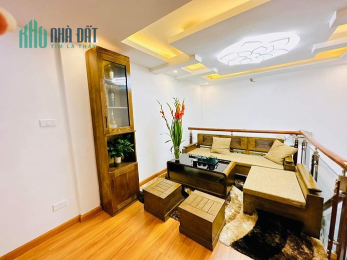 NHÀ TRƯƠNG ĐỊNH- 6T Ô TÔ 20M Ở LUÔN SỔ ĐỎ GIÁ CHỈ 3T TỶ 35