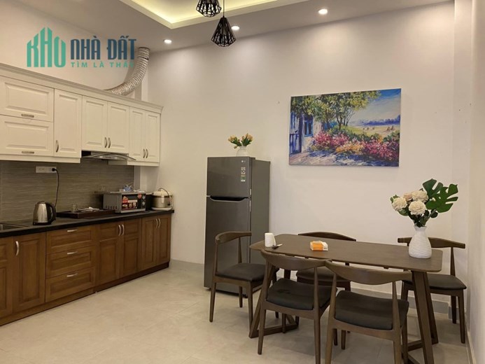 BÁN NHÀ DỊCH VỌNG HẬU CẦU GIẤY, Ở NGAY, GẦN ÔTÔ, SÁT ĐH TÀI CHÍNH NGÂN HÀNG HN, NHỈNH 5TỶ