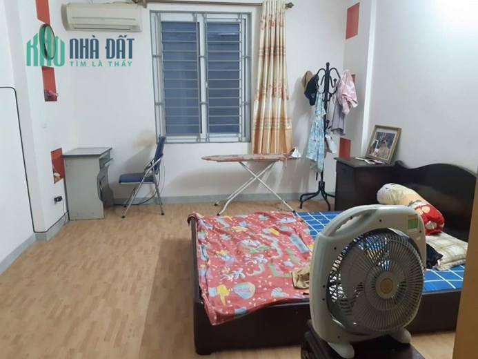 BÁN NHÀ CÁT LINH 20M RA PHỐ 45M NHỈNH 5 TỶ