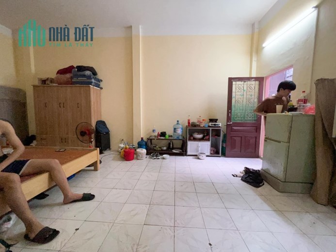 Bán nhà Bạch Mai, Hai Bà Trưng 42m, 3 tầng 1 tum, cách phố 25m, chỉ 3.6 tỷ