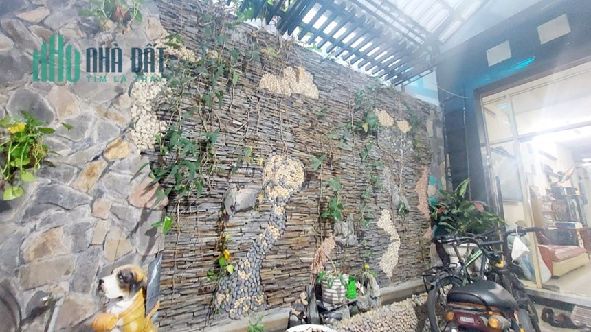 Bán nhà hẻm 10m, Lê Văn Quới, 4.5x28.5, 4 tầng, 4PN, 4WC, ST, 12.5 tỷ TL.