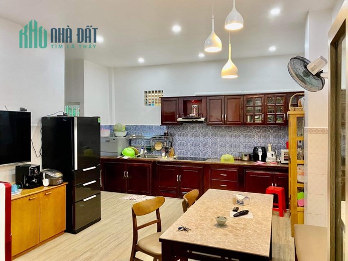 [GIẢM SỐC !!!!] HẺM 4M, 51m2 BTCT, NỞ HẬU 5M, NHỈNH 5 TỶ, PHÒNG NGỦ DƯỚI TRỆT