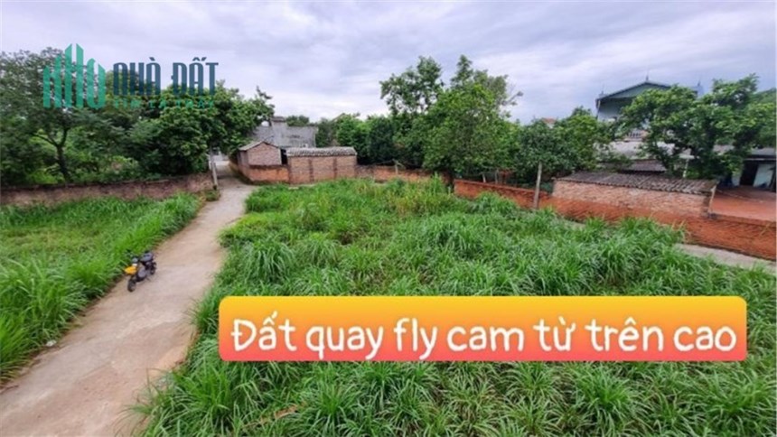 E cần bán mấy lô F0 siêu đẹp tất cả đều 2 mặt  tiền đường 3,5m ô tô vào tận đất vụ bản minh trí sóc