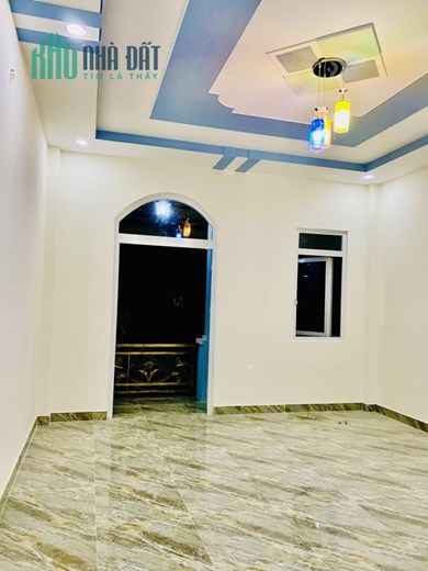 bán nhà phường Tân Hiệp Tp Tân Uyên Bình Dương Full nội thất sang tên ngay.