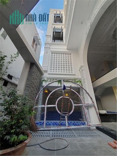 Bán VILLA Đường Nguyễn Thượng Hiền P.17 Q.Bình Thạnh DT 90 m2 (7x13m, 5Tầng) Chỉ 12Tỷ Thang máy Hồ