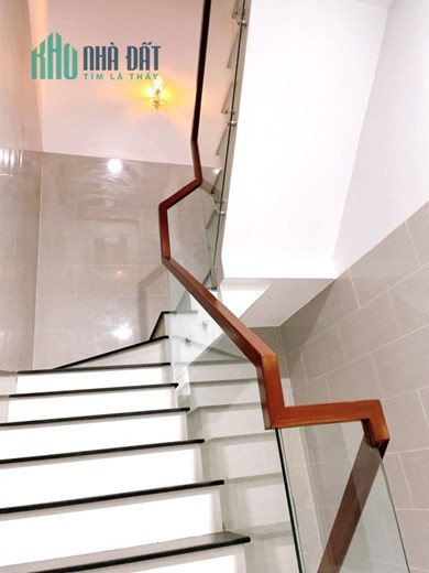 Siêu phẩm. Nhà 4 tầng HXH 6x11 Linh Xuân, Thủ Đức. Chỉ 4.5 tỷ
