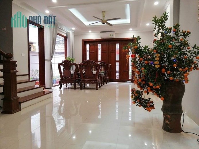 CẦN BÁN NHÀ ĐẸP PHỐ BẠCH MAI NGÕ RỘNG OTO TRÁNH 48 M 5 TẦNG CHỈ NHỈNH 8 TỶ