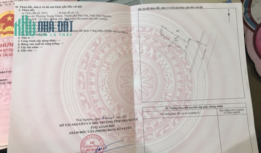 ( CHÍNH CHỦ) bán đất tặng nhà  3 tầng mới đẹp, trước mặt có ki ốt kinh doanh mặt đường QL3 thuộc TP