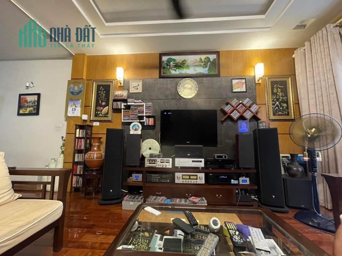 Tháng 7 giảm sâu! Bán nhà Hào Nam, kinh doanh, Ô tô, 50m, 5 tầng, 14.99 tỷ