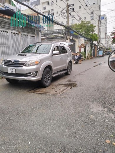 Hơn 110tr/m2 nhà mặt tiền đường 8m P 12, Bình Thạnh. DT 7*20m có sẵn thu nhập 25tr/th. XD cao tầng