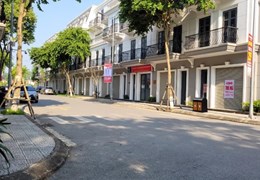 NHÀ CHÍNH CHỦ- GIÁ TỐT - CHÍNH CHỦ Cần Bán Căn Nhà Đẹp Tại TP Yên Bái
